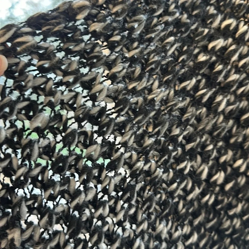 Hand knit Infinity Scarf, NWOT - Picture 4 of 4